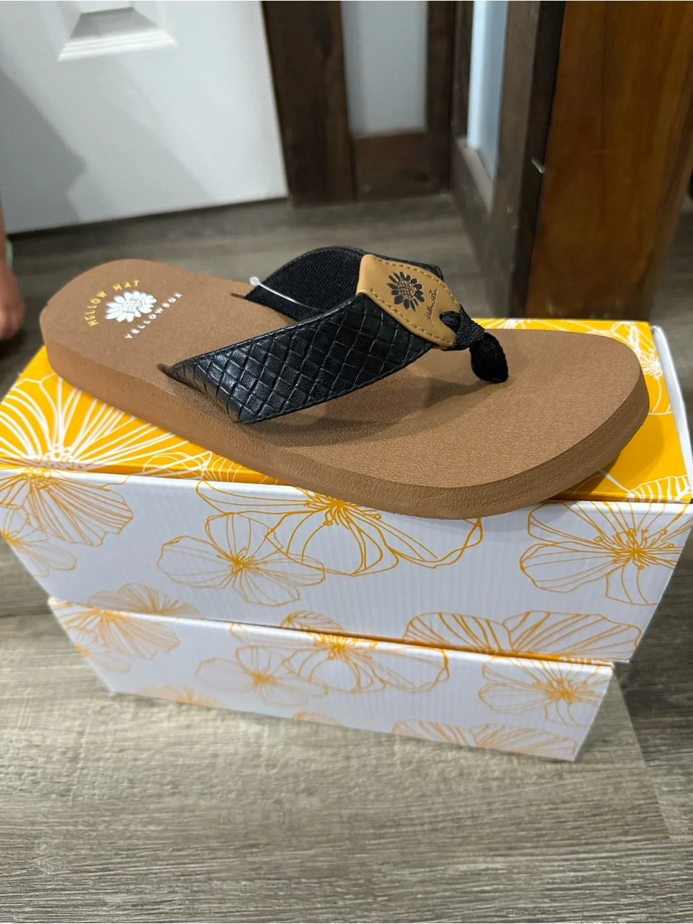 Yellow Box Black Faux-Leather Sunflower Thong Sandal with Tan Accent - Picture 3 of 6